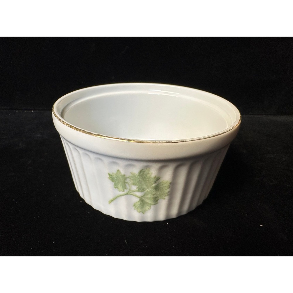 Parsley Oven to Table Cookware White Ceramic Ramekin Souffle Dish Gold Rim Green